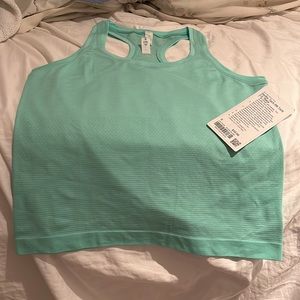 Lululemon swiftly tech RB tank 2.0 race